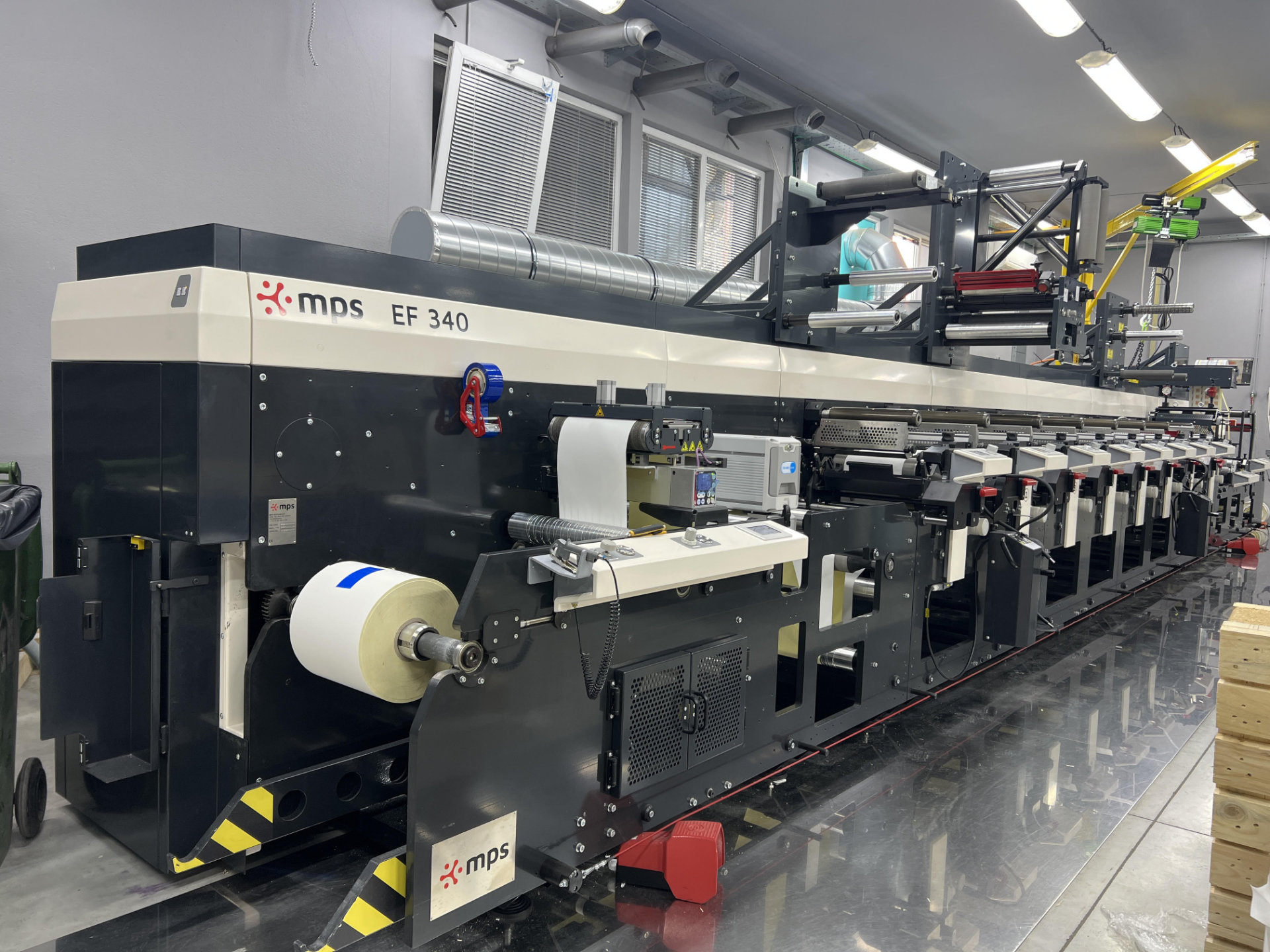 MPS EF 340 detalj servo flekso linije sa Cross-Over i Delam/Relam modulima u Štampariji RP